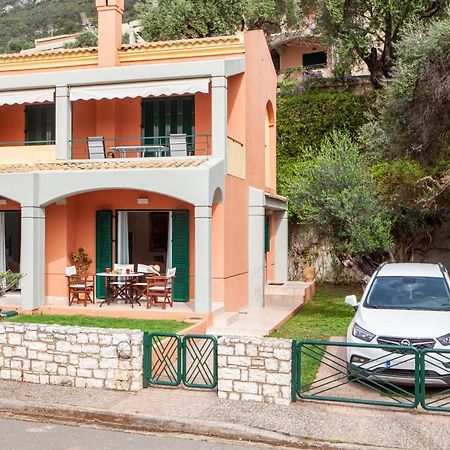 Dimeli Junior Apartment At The Beach Барбати Экстерьер фото