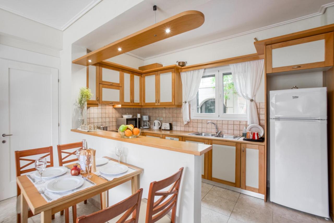Dimeli Junior Apartment At The Beach Барбати Экстерьер фото